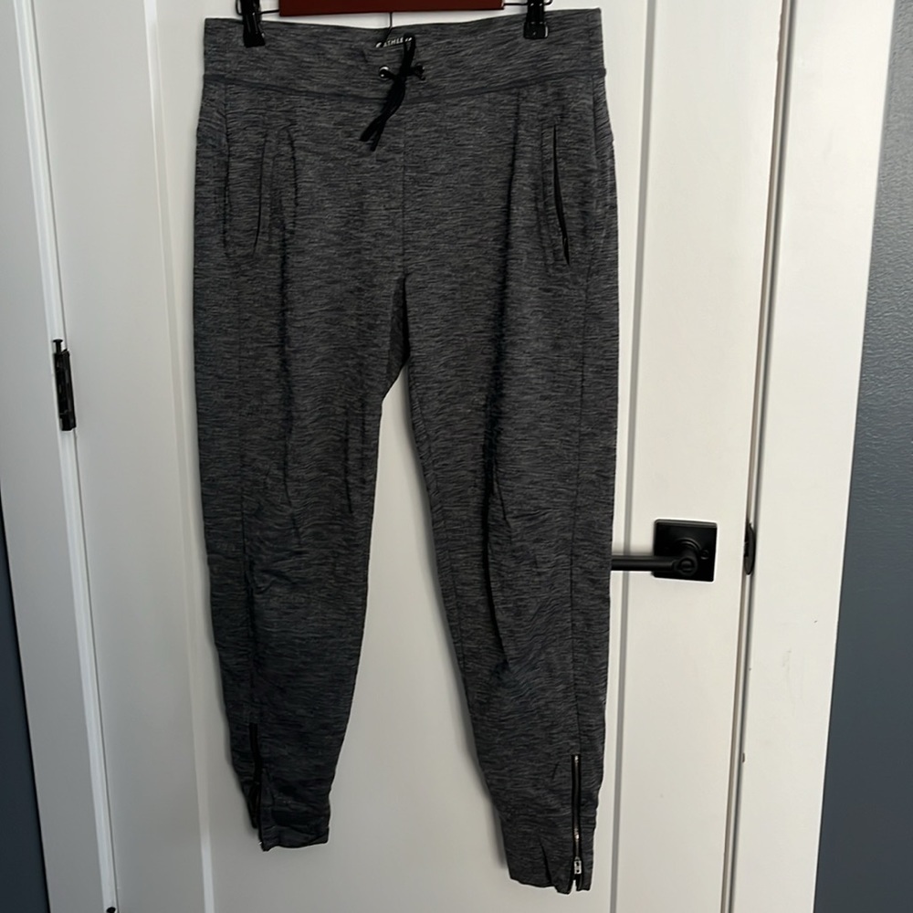 Athleta Metro Street Jogger Gray Medium - Picture 2 of 11